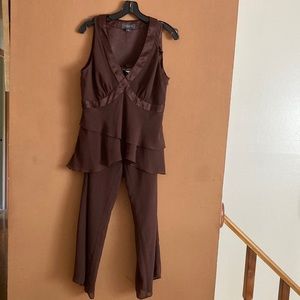 Liz Claiborne Brown Party/Cocktail Pantsuit 100% Polyester. Size 10